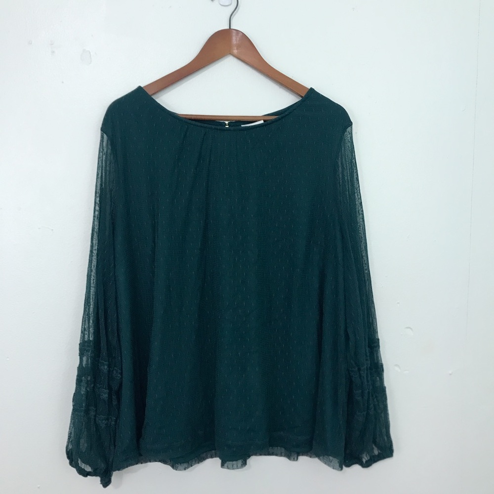 Ava & Viv Green Sheer Sleeve Top